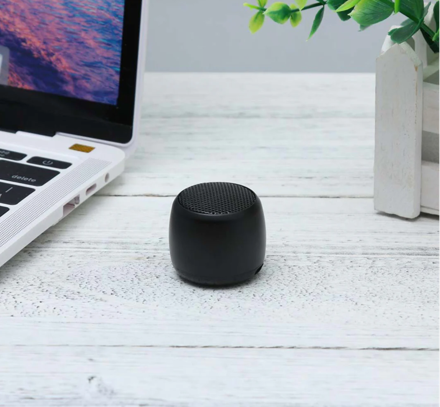 Ultra Mini Bluetooth Speaker | 3 Hr Playtime | 360 Crystal Sound & Bass