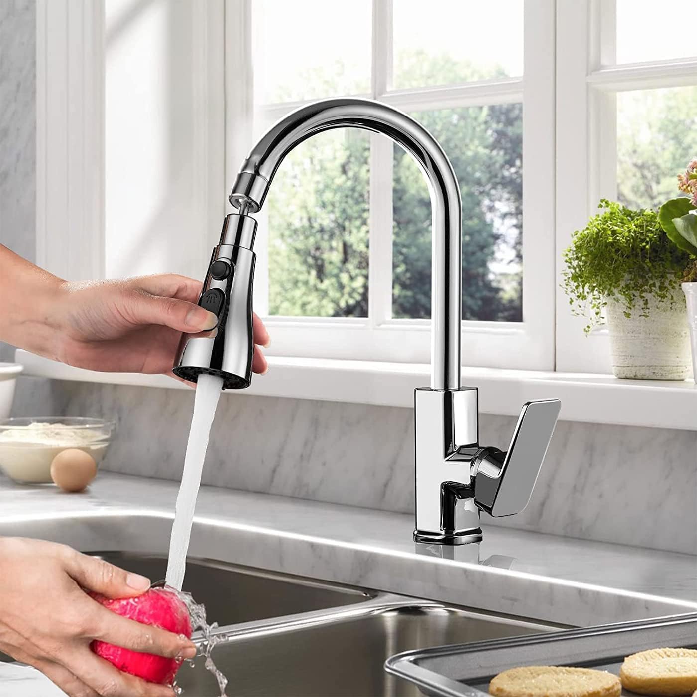 Universal 360° Rotating Kitchen Faucet Extender